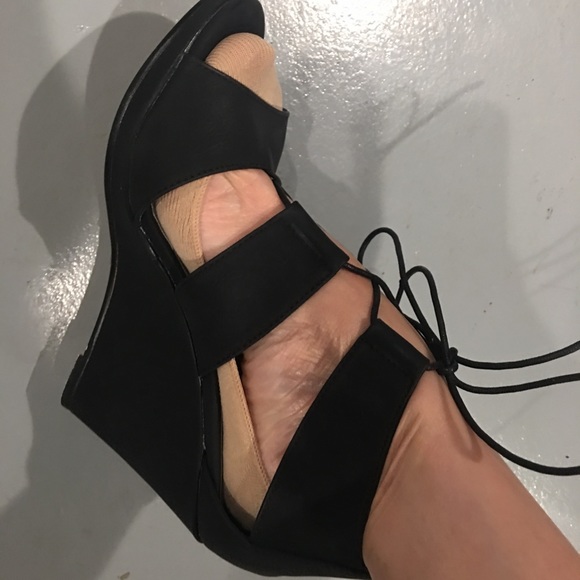 Michael Antonio Andra Lace Wedge Sandals - Picture 6 of 7